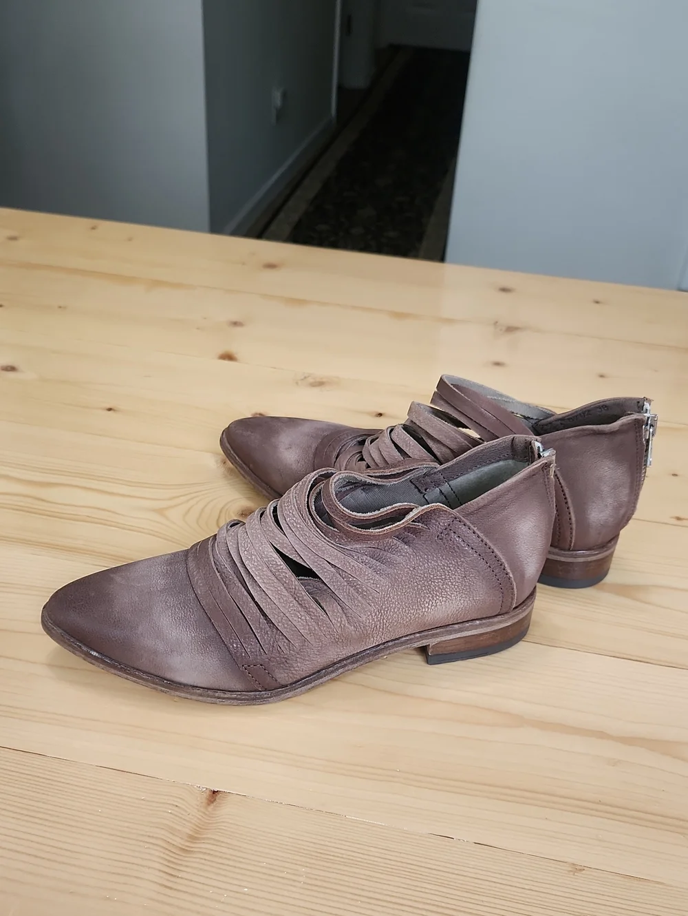 NWOT Free People Lost Valley Ankle Booties Strappy Italian Leather Size 8 / 38 - Picture 16 of 16